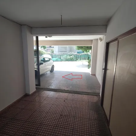 Entire Metro Park 2 * Θεσσαλονίκη