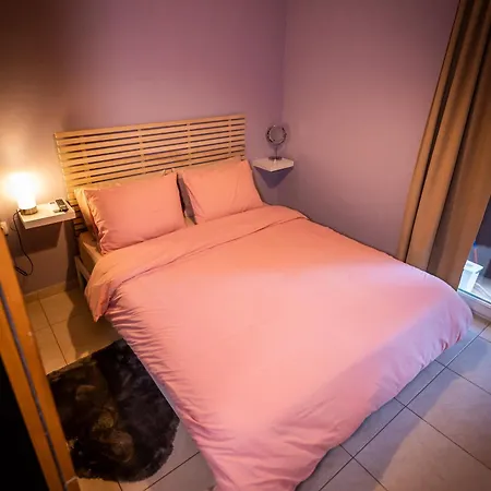 Entire Metro Park 2 Apartman Szaloniki