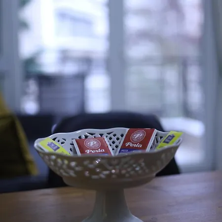 Entire Metro Park 2 アパート